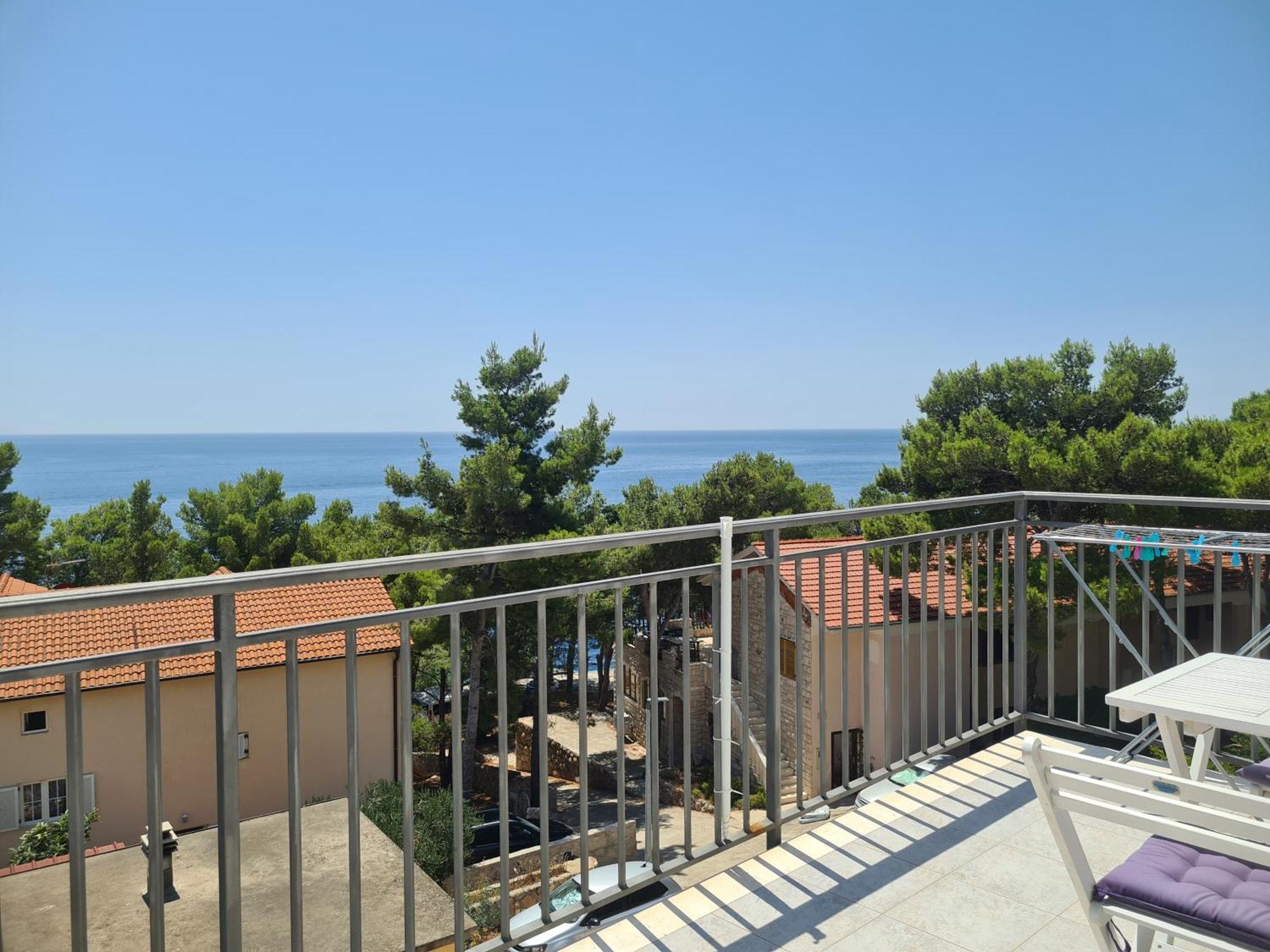 Toro Sveta Nedelja (Hvar)